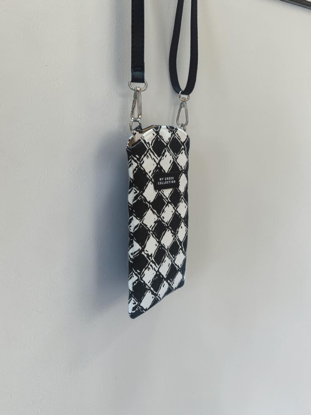 Hydra / Crossbody Mobile Phone Bag